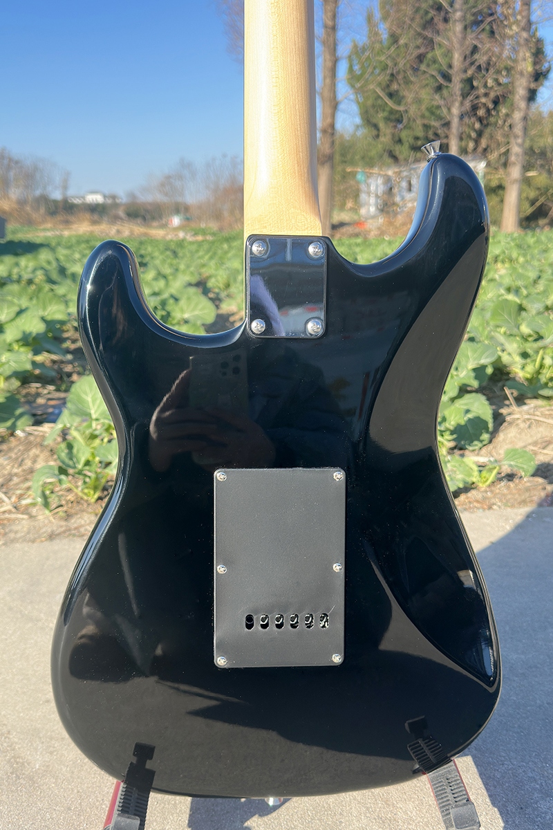 Black Color Strato Electric Guitar - Image 5