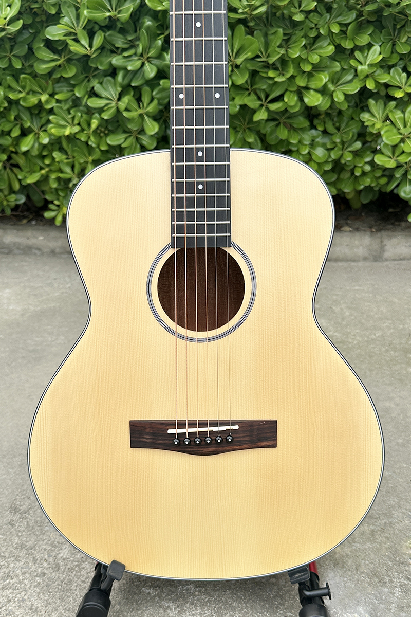 36 Inch Natural Colour Acoustic Guitar - Image 4