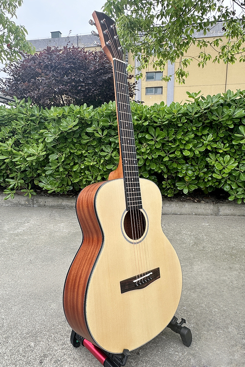 36 Inch Natural Colour Acoustic Guitar - Image 3